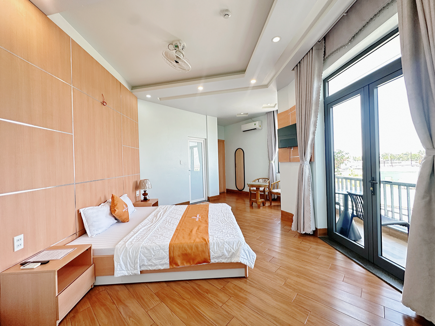 Plus Round Trip Speedboat Transfer - Grand Deluxe Ocean View