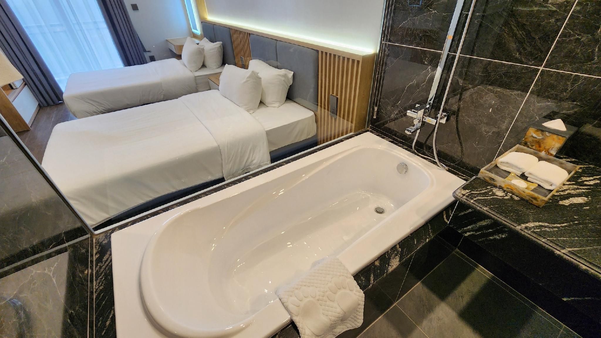 LUCKY PHOENIX HOTEL & APARTMENT Twin Apartment 3