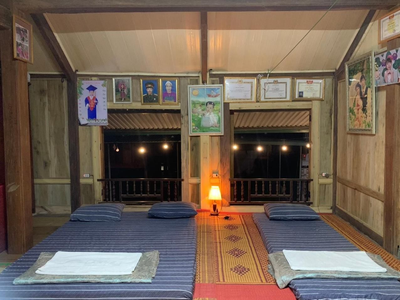 Single Bed in Mixed Dormitory Room