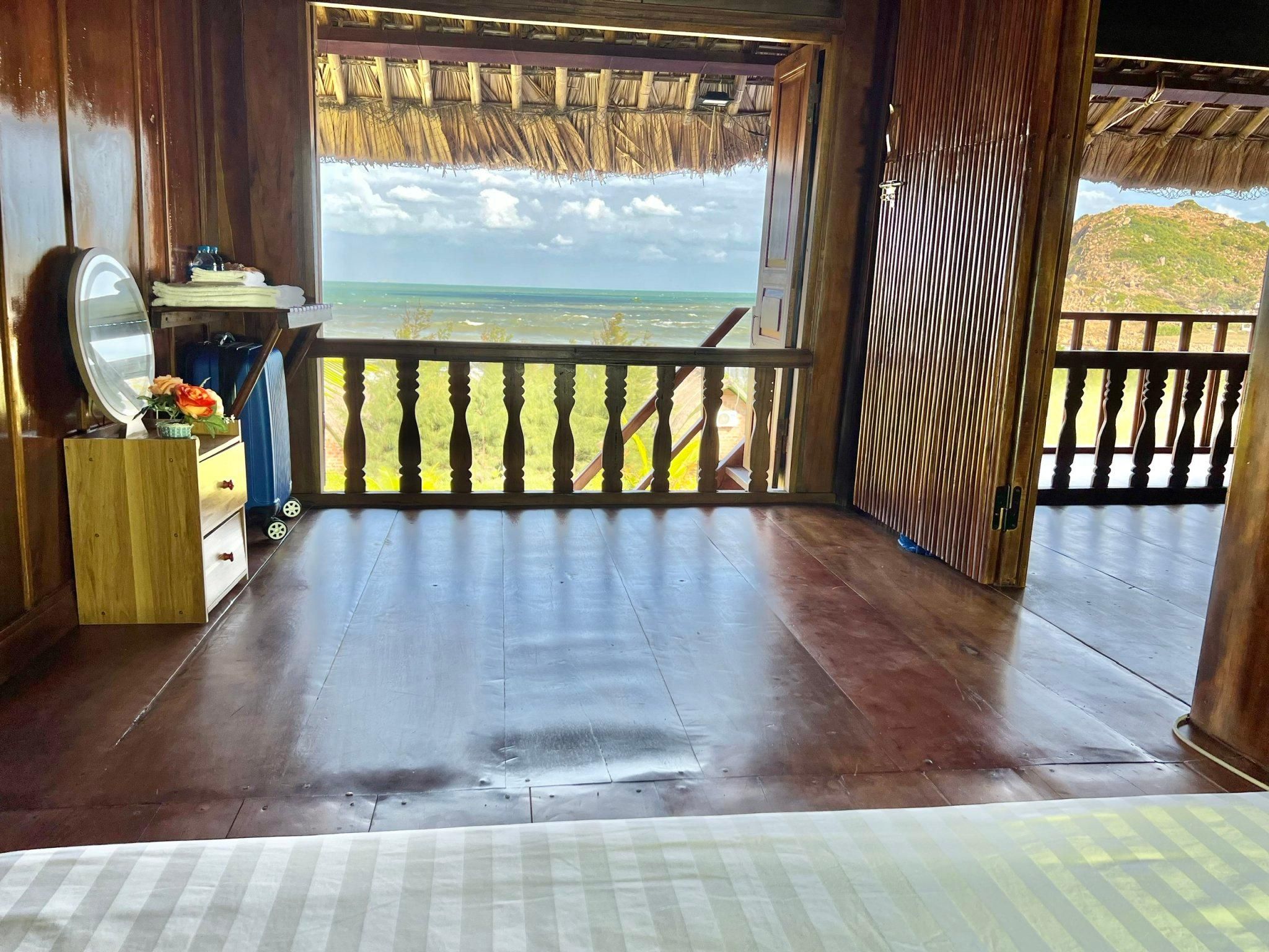 4-Bedroom Villa Jomtien 13 with Private Pool