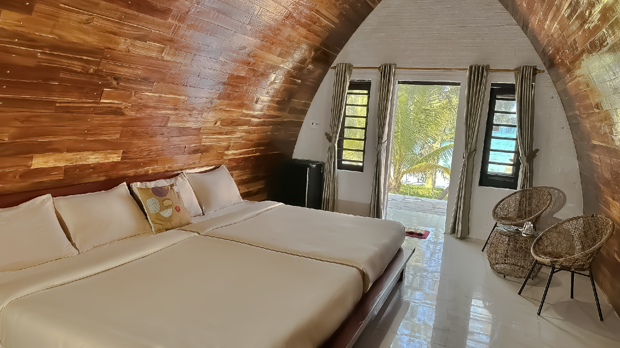 Family Sea View Bungalow