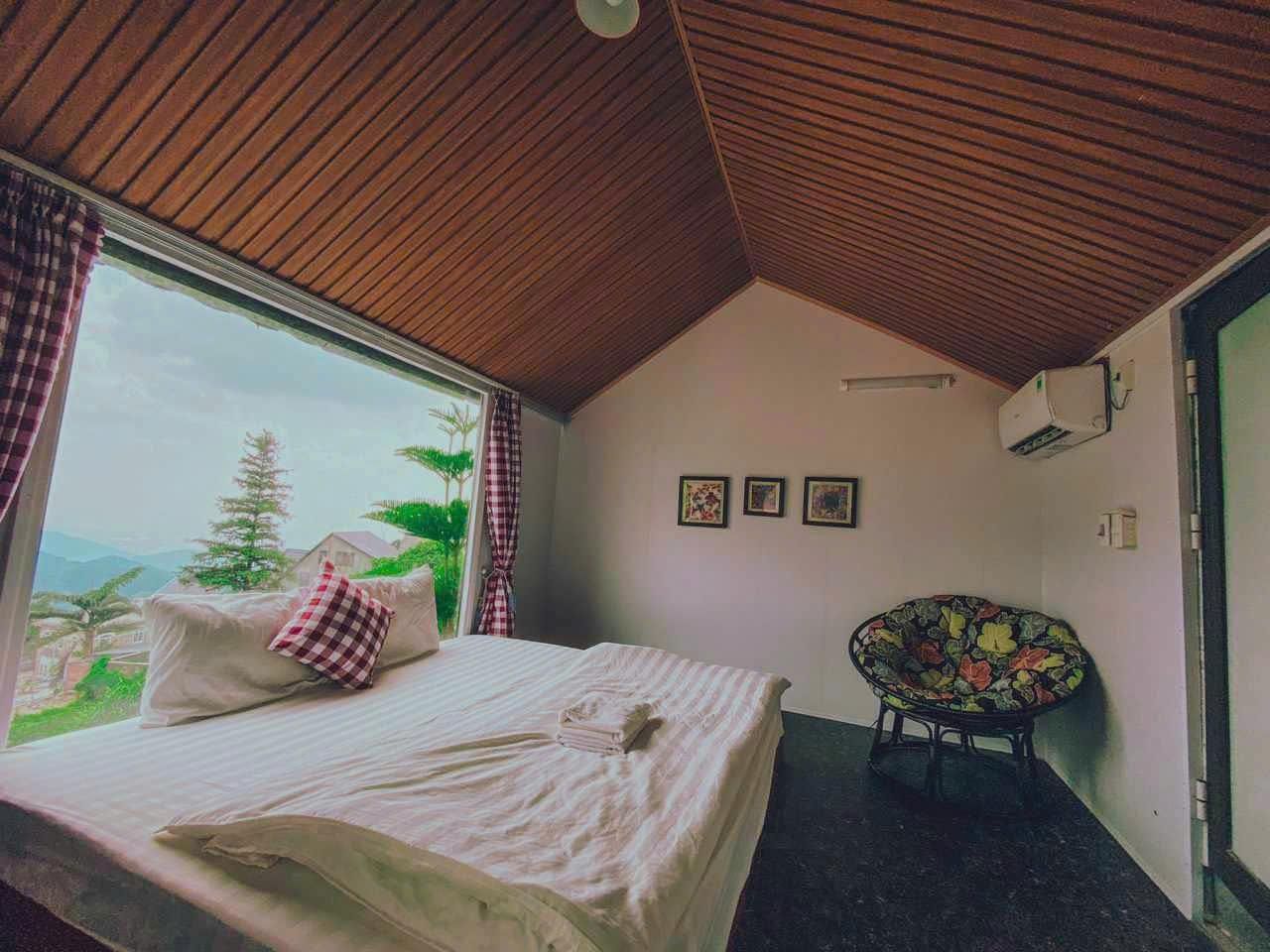 One Bedroom Deluxe Mountain View