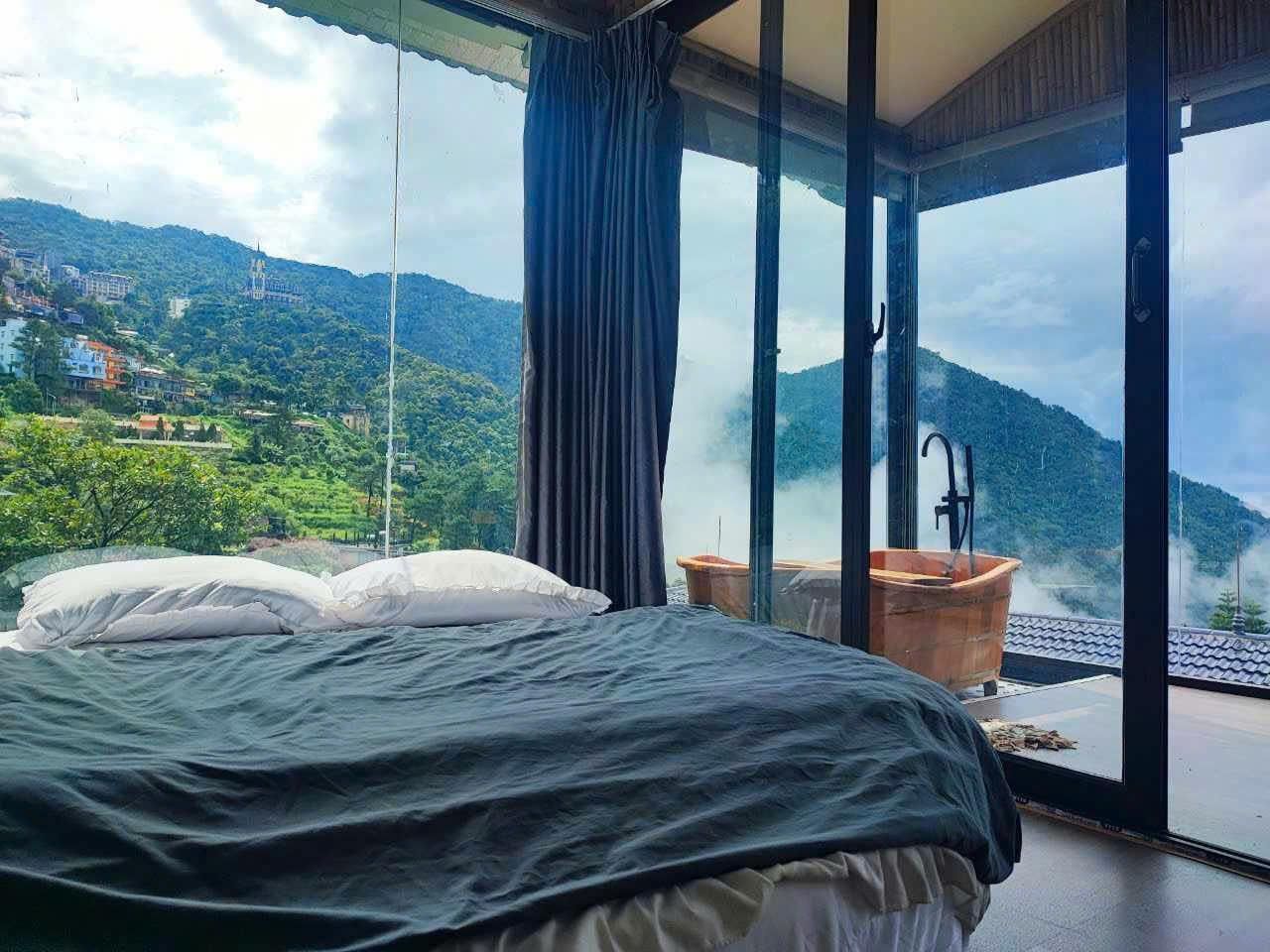 Double Room with Mountain View
