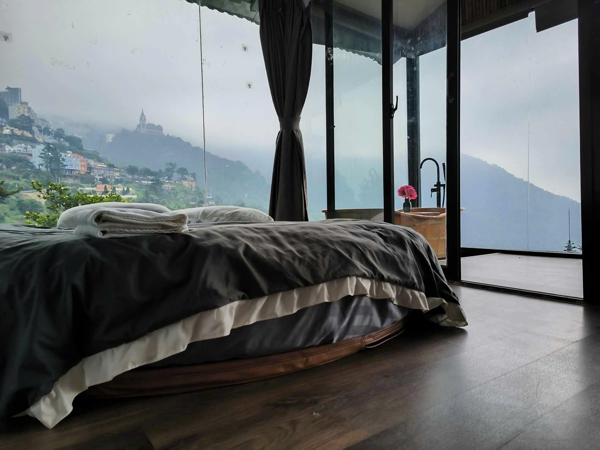 Double Room with Mountain View