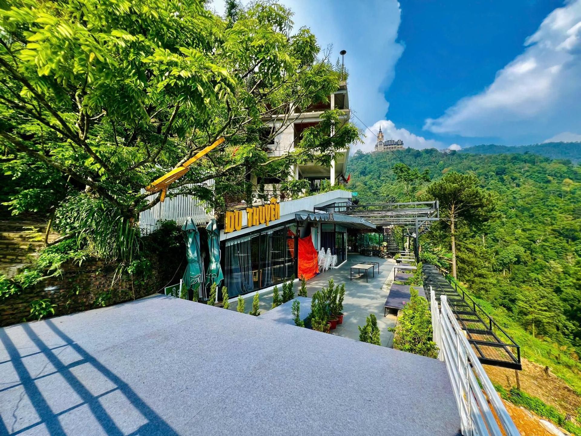 Quadruple Room with Mountain View