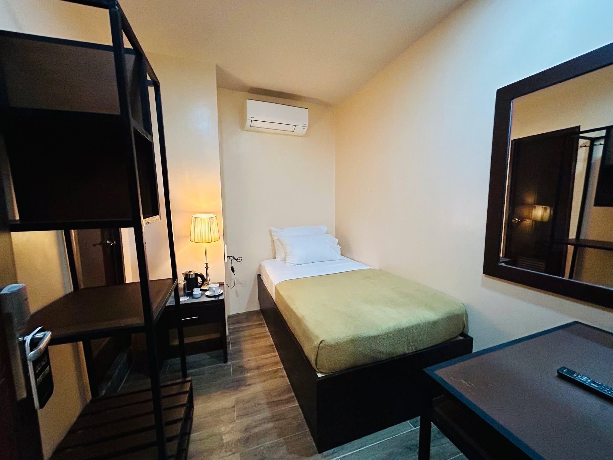 TOP STAR HOTEL CORPORATION Single Deluxe