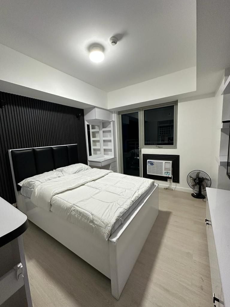Standard Studio