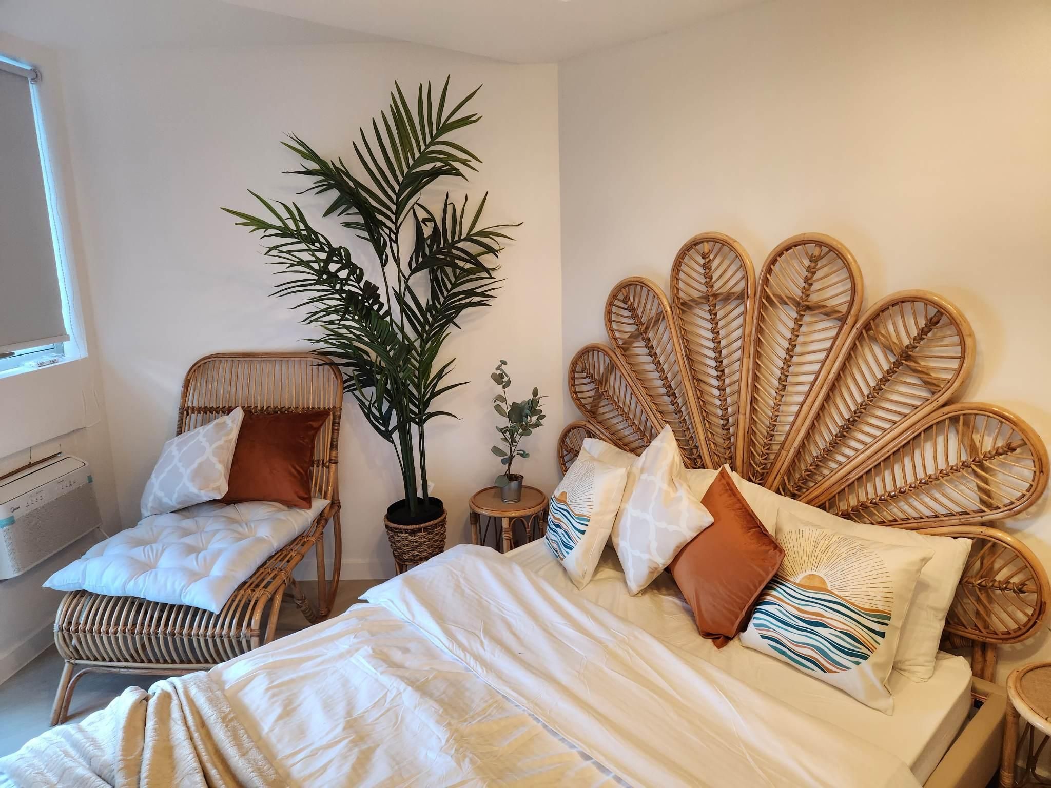 Cozy Home in Azure North Room 3