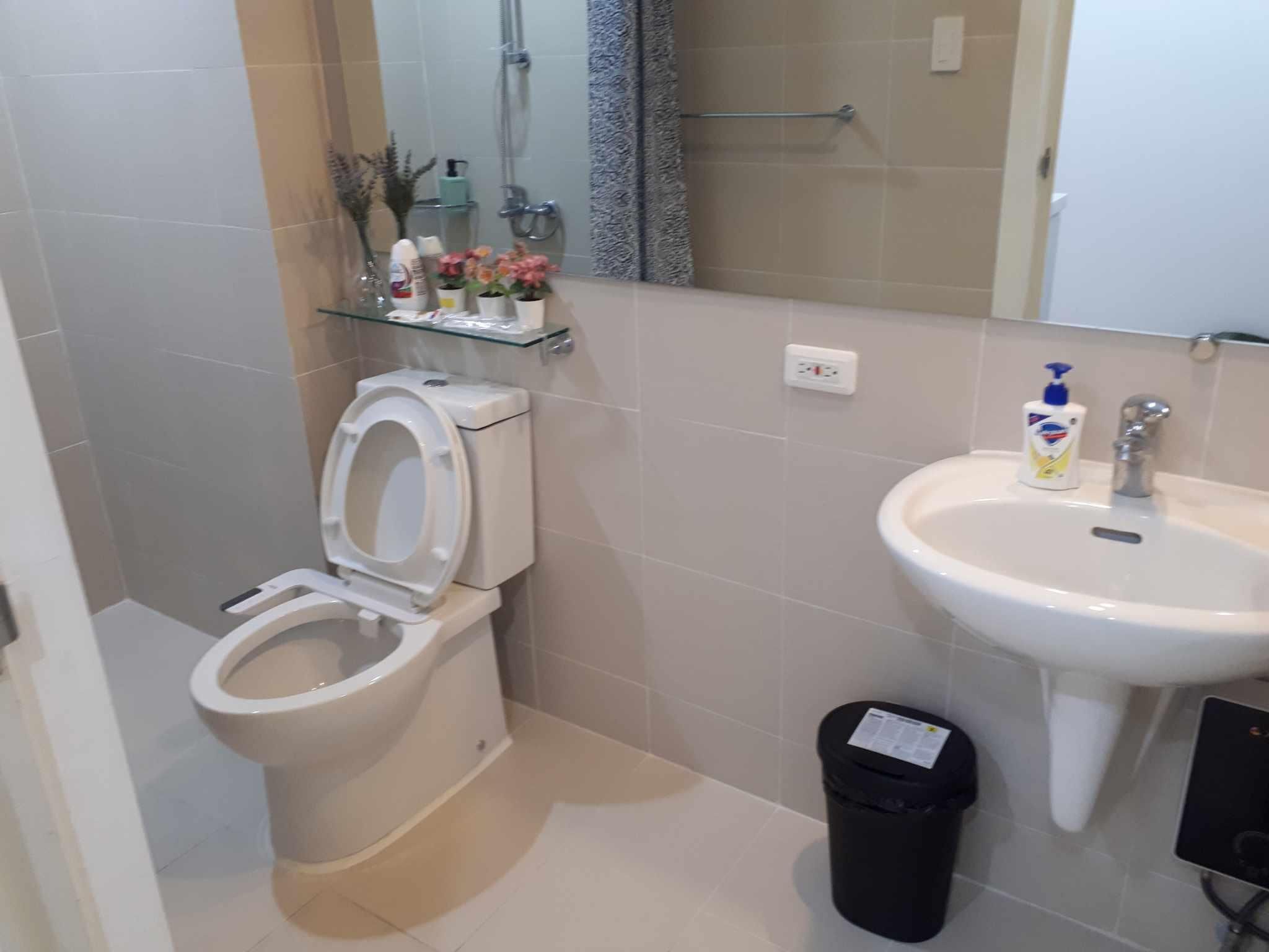 Balcony Classic Mountain View