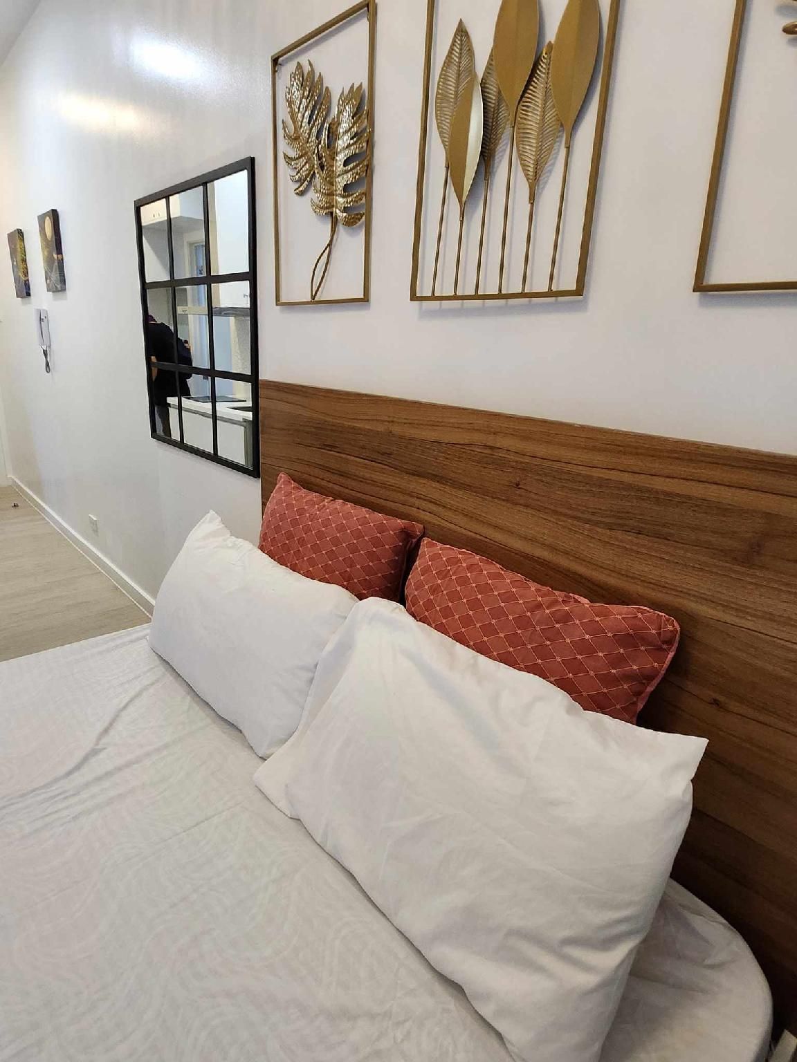 Low Floor Deluxe Queen Room