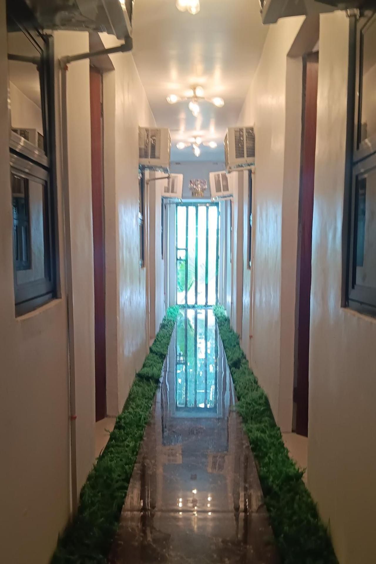 Hotel Villarte Quad Room 3