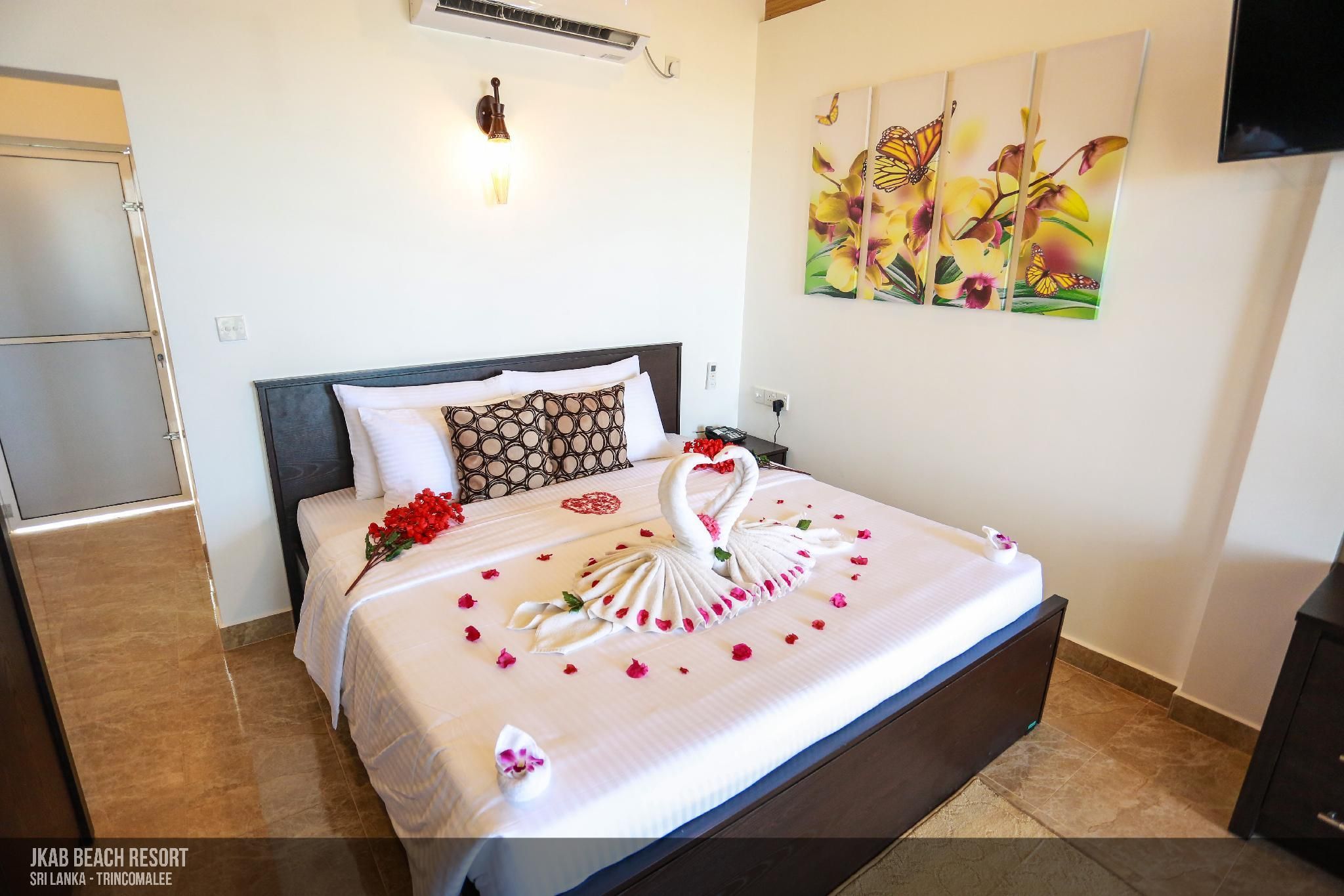Jkab Beach Resort Luxury Double Room 2