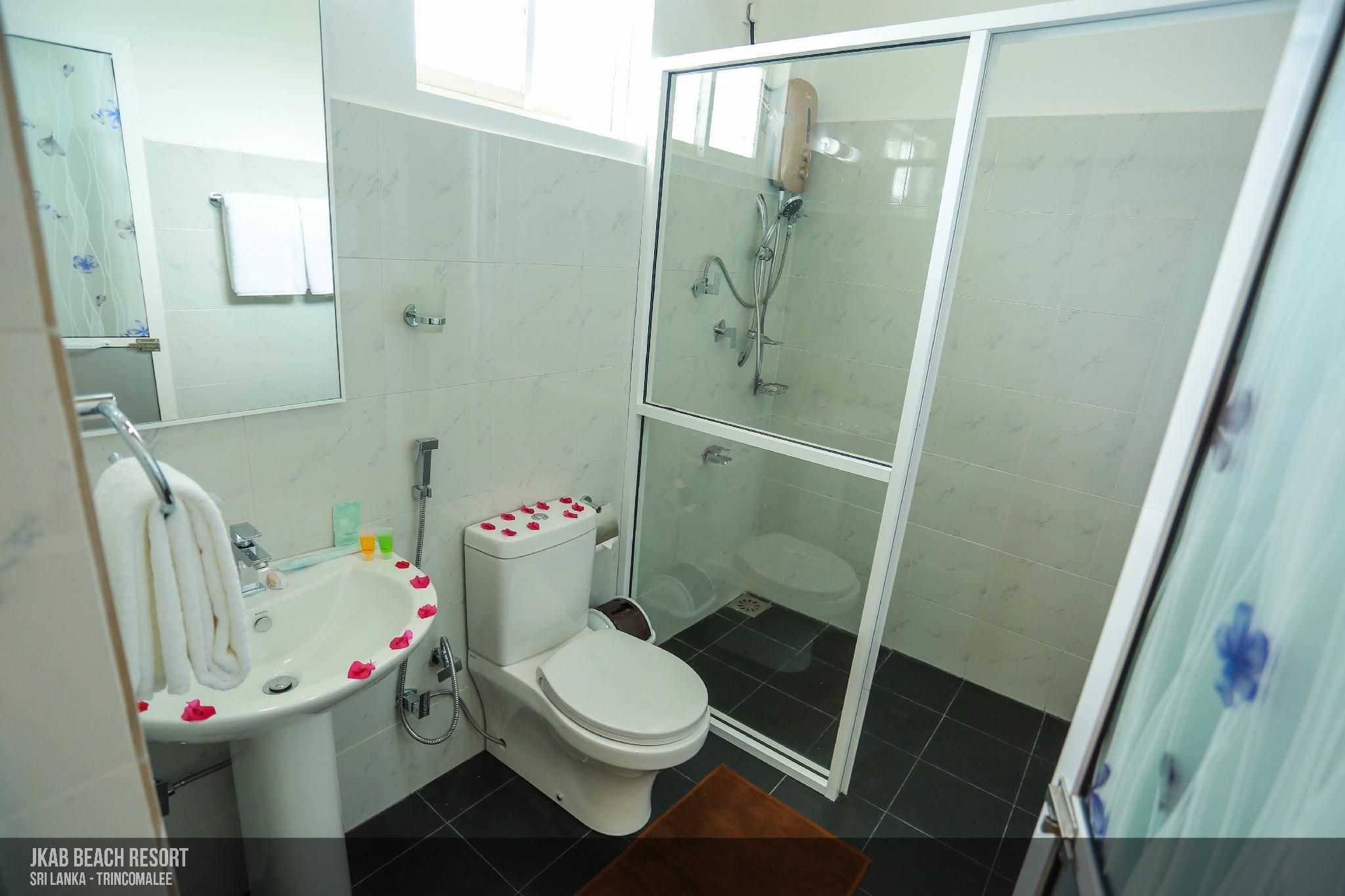 Jkab Beach Resort Luxury Double Room 3