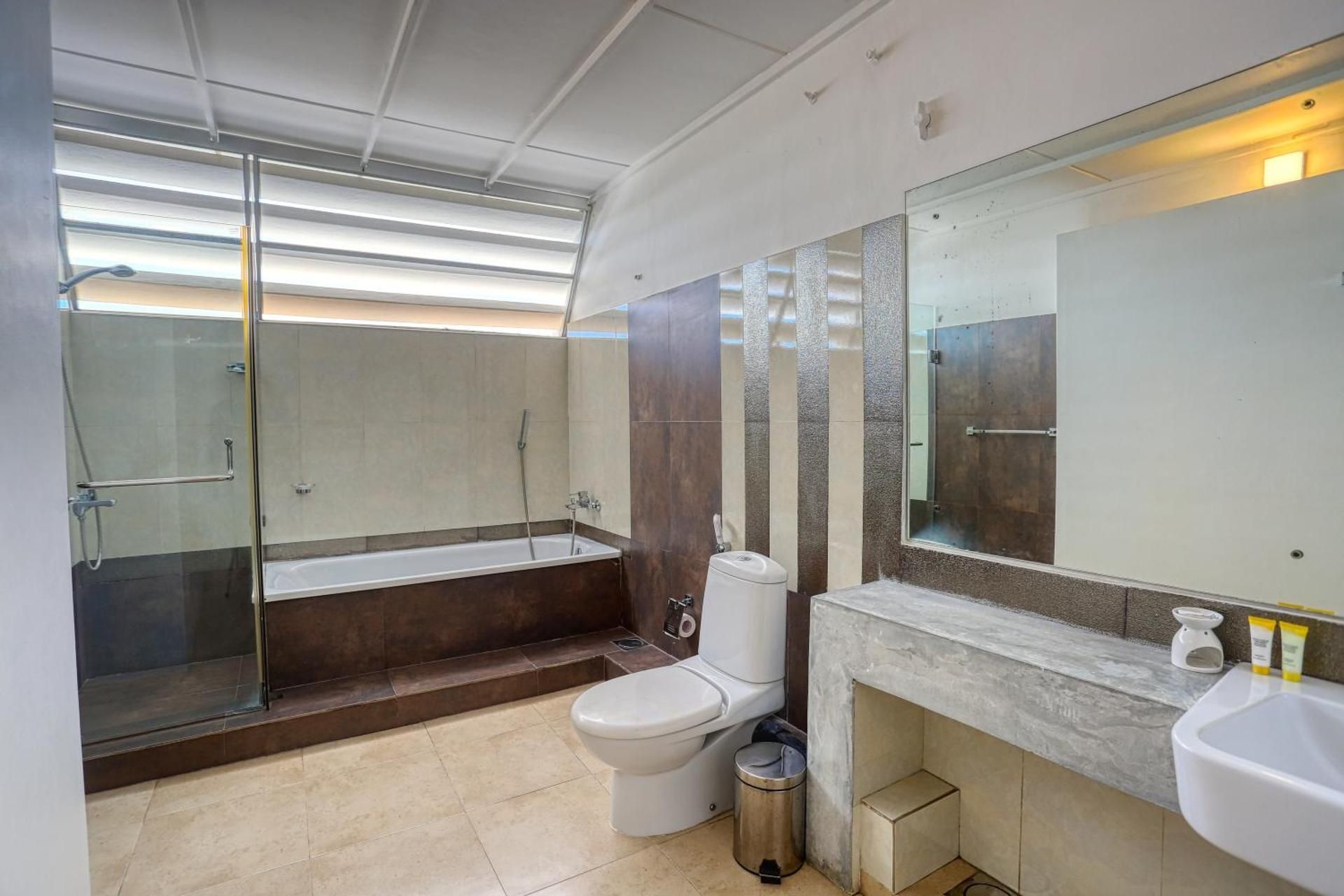 Delux Double Room with Balcony