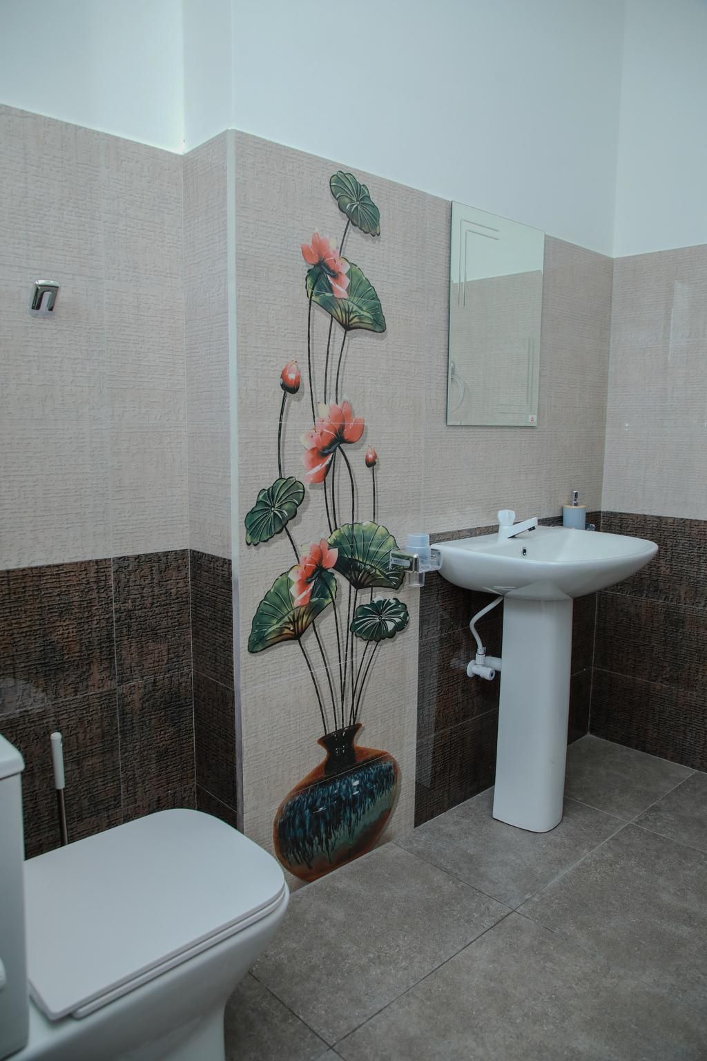 Moon & Back Standard Room 3