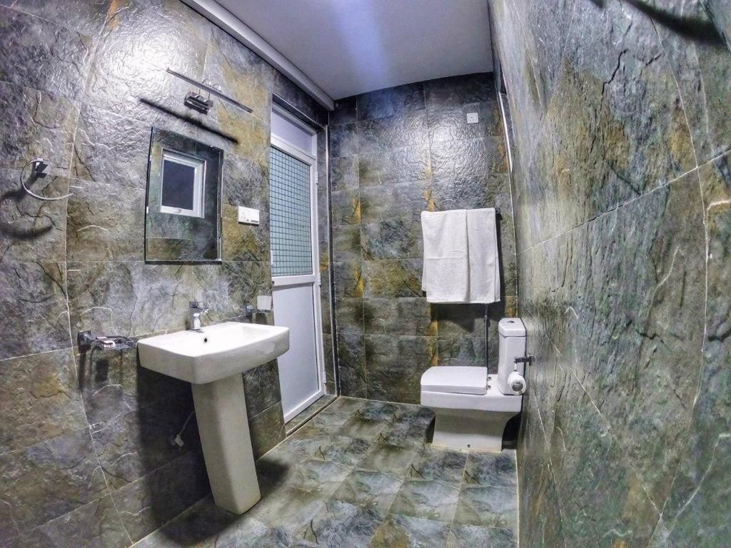 Elephant Entrance Double Room 3