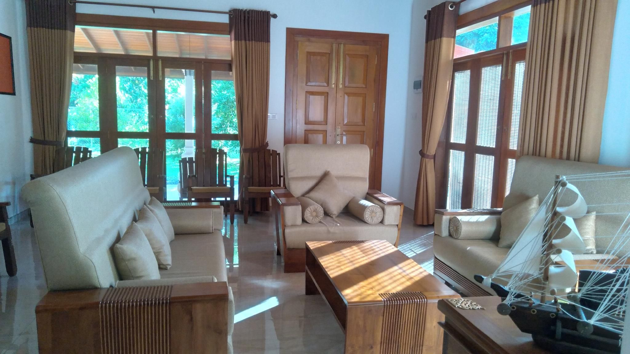 amenity (guest room)