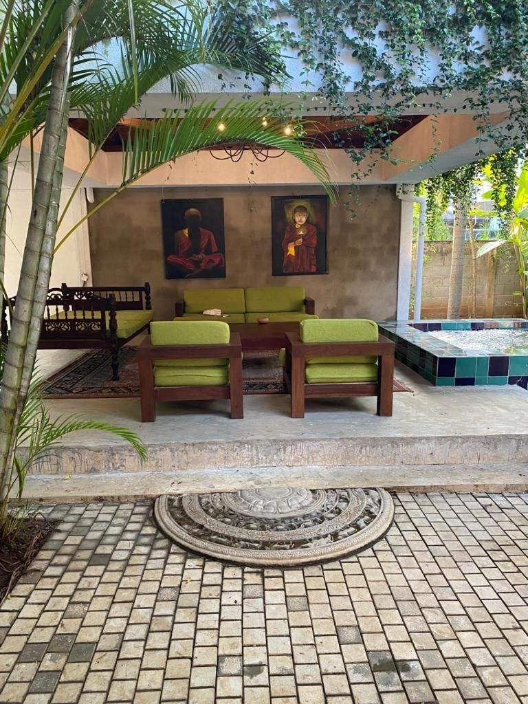 Rua Ceylon
