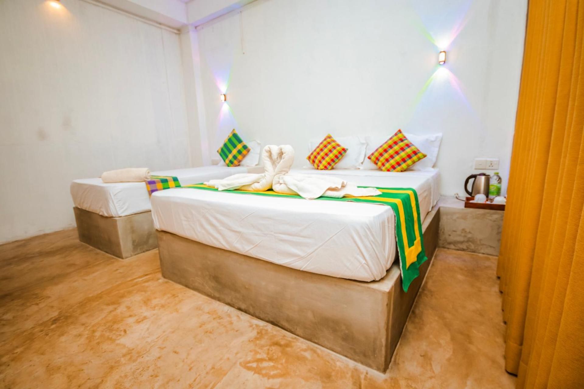 Deluxe Triple Room