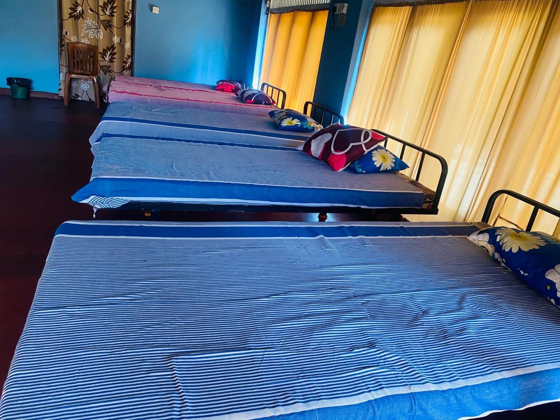 Single Bed in 6-Bed Dormitory Room