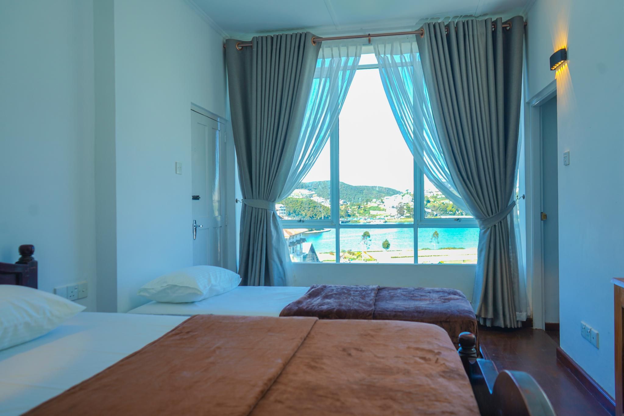 Lake View Double Room