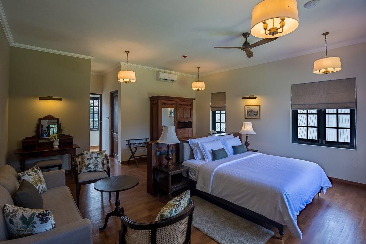 Special - Deluxe King