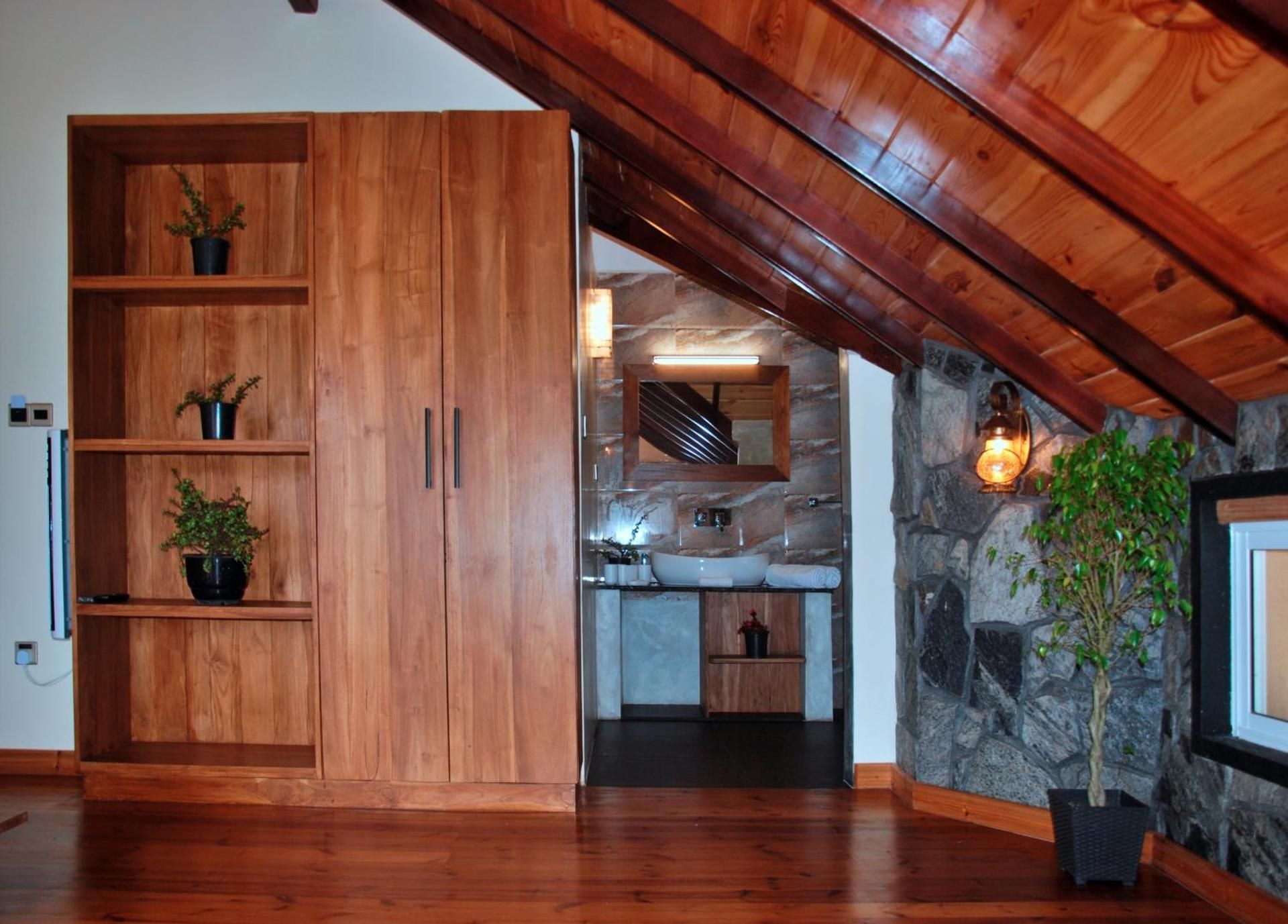 King Room with Balcony