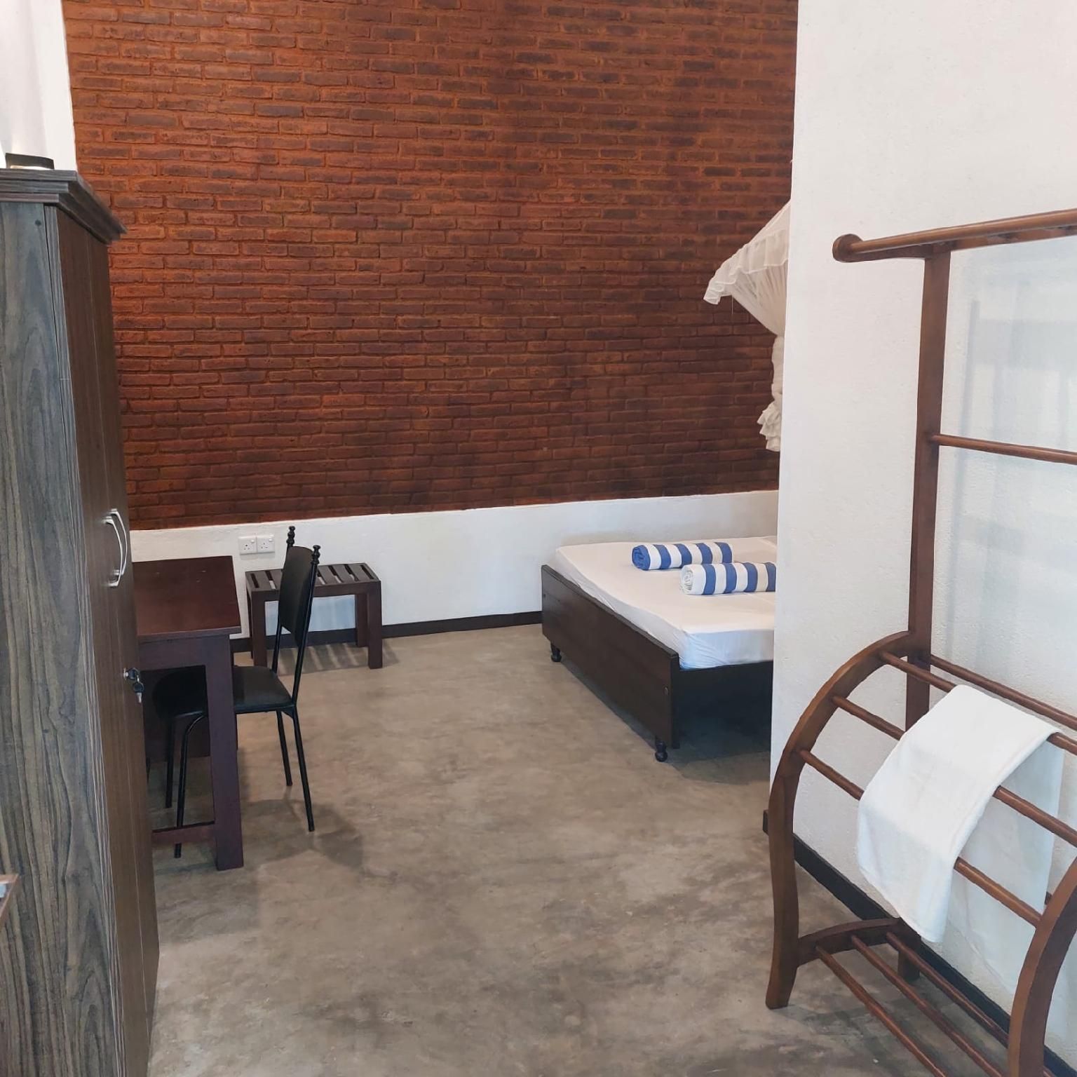 Deluxe Twin Room Type A