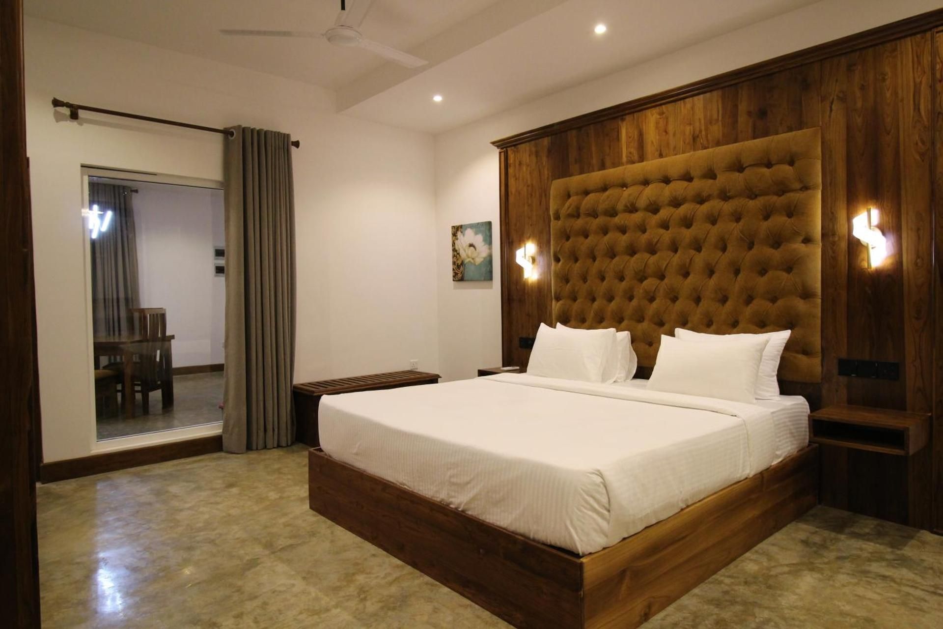 Hotel Refresh Blue
