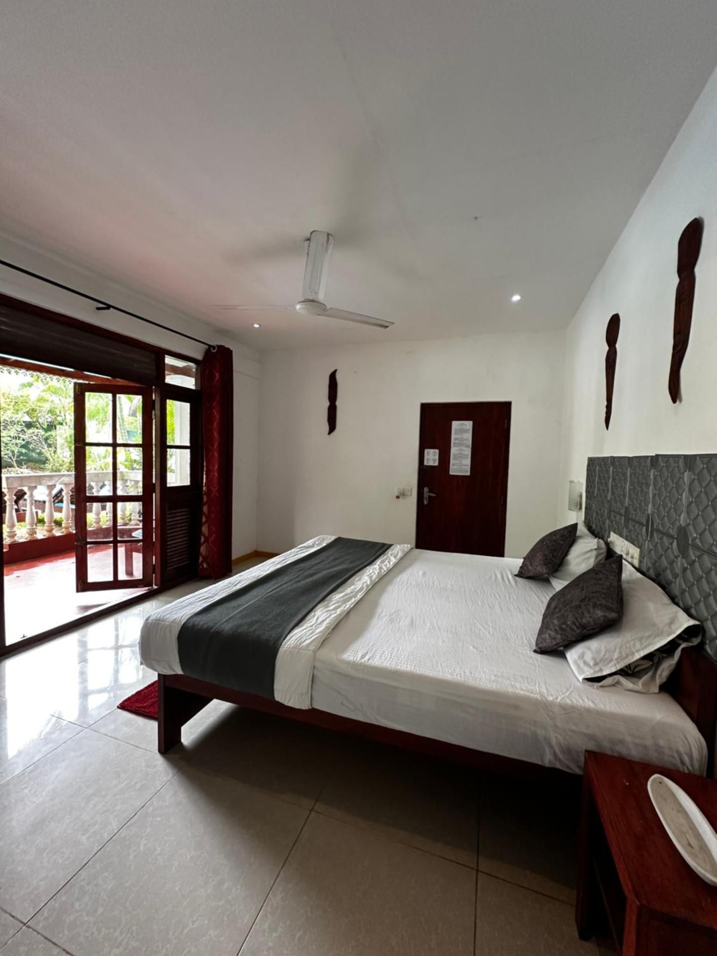 Villa Vidisa Guest House Double Room with Garden View 3