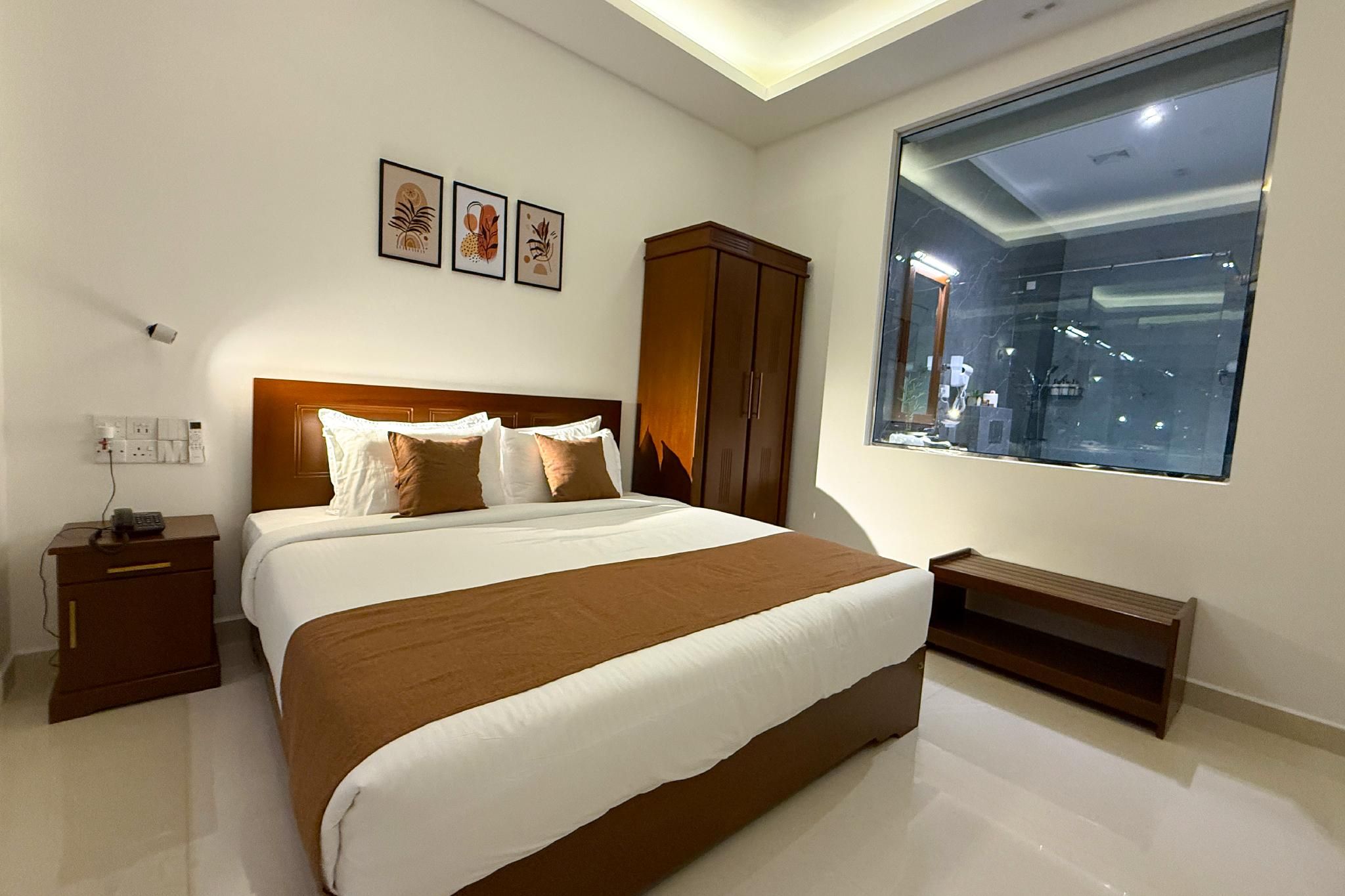 Delux Double Room with Balcony