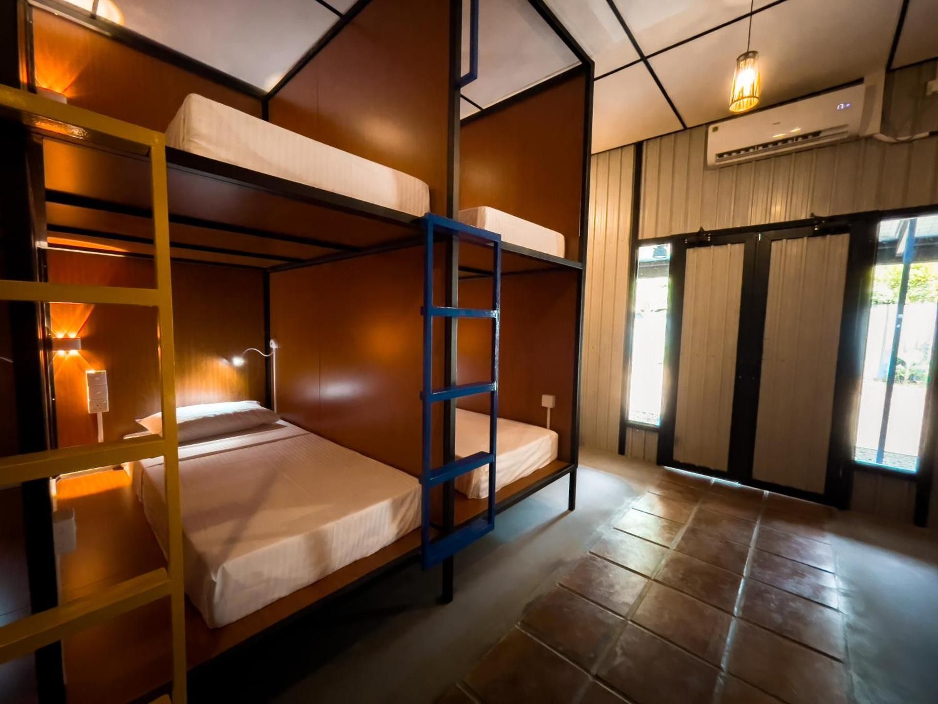 Single Bed in 12-Bed Female Dormitory Room with Shared Bathroom