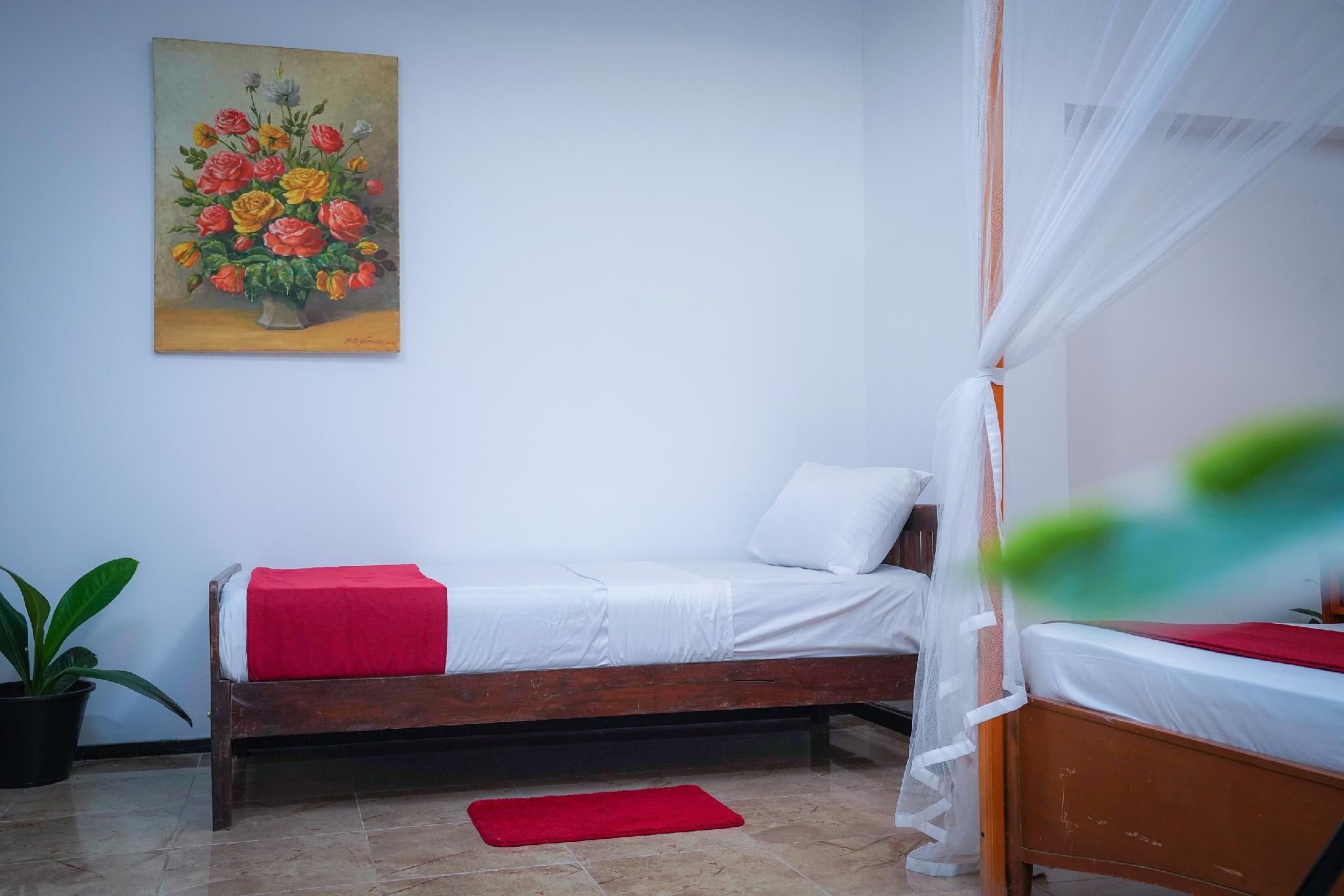 Triple Bed Room