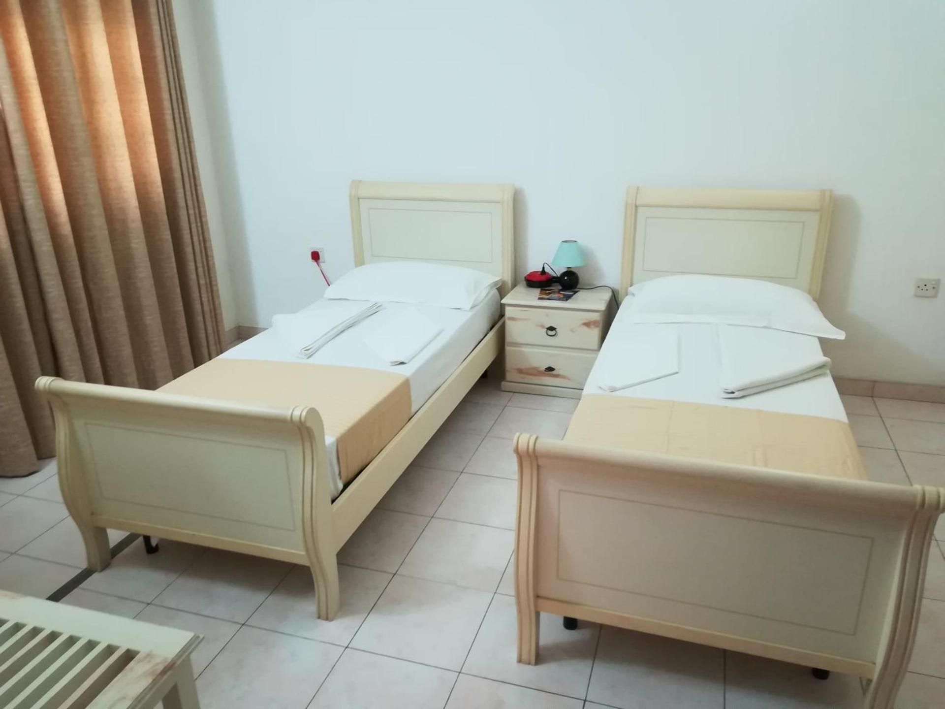Deluxe Single Room