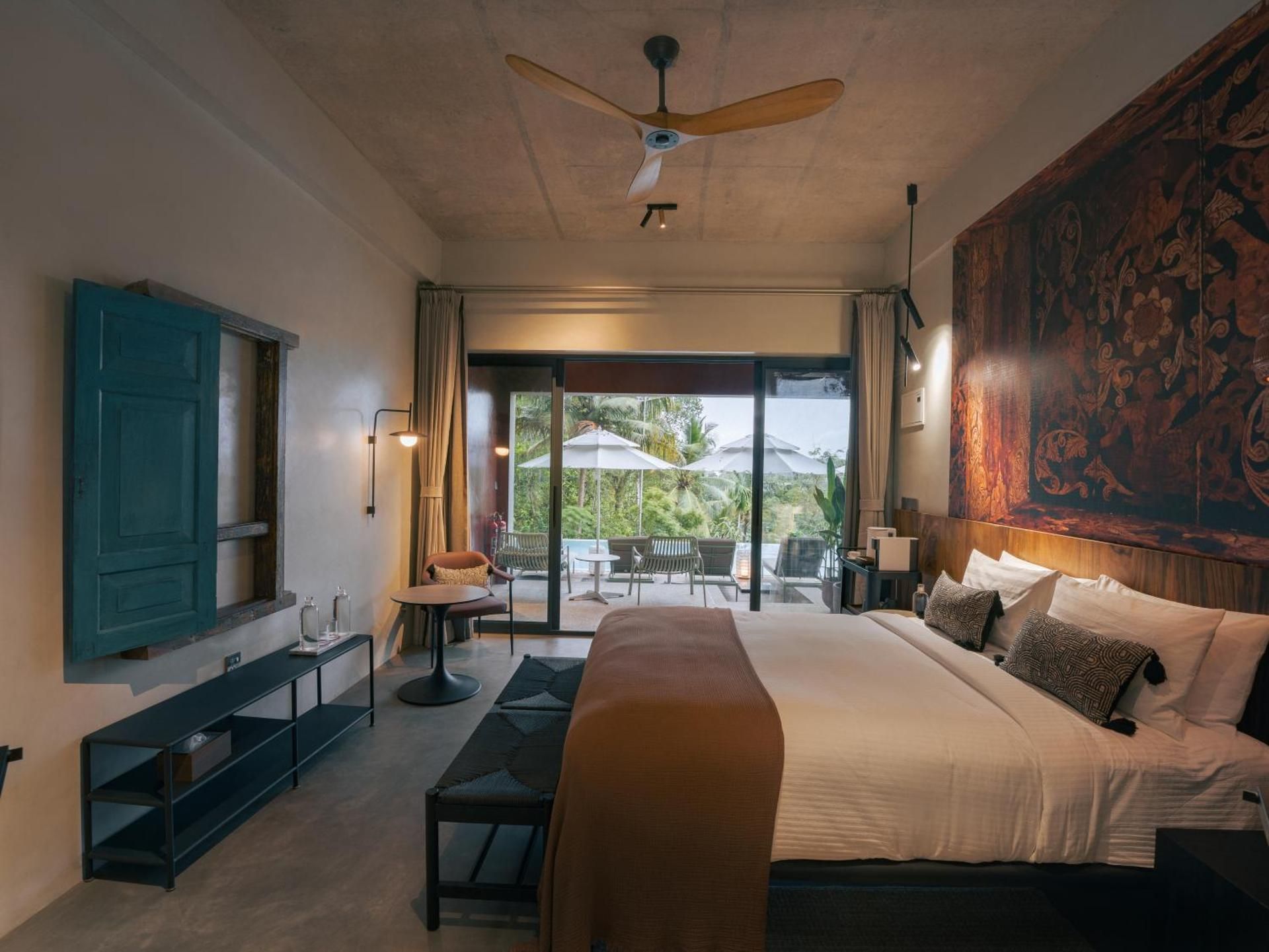 Double or Twin Room with Pool View