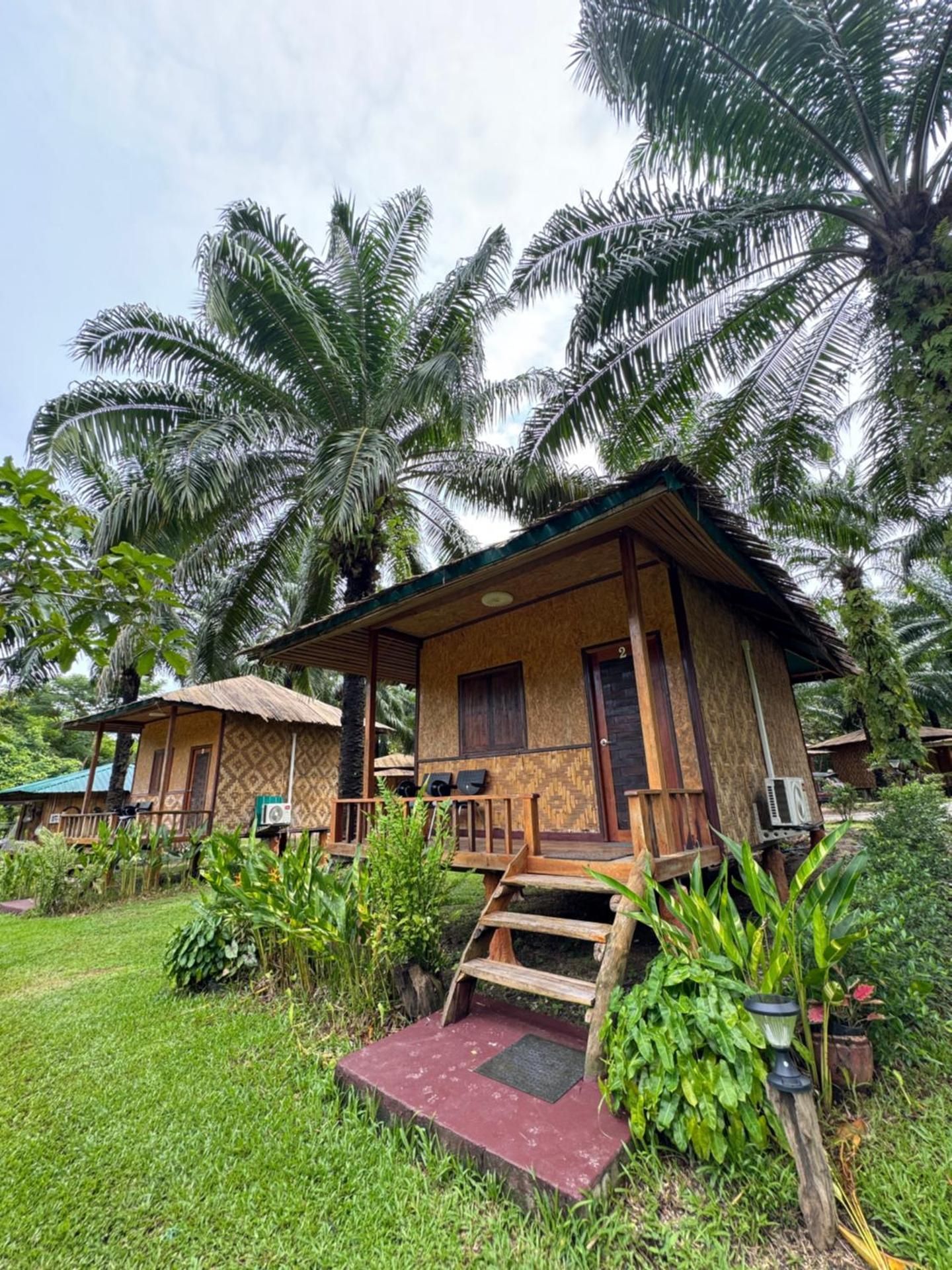 Deluxe Bungalow with Garden View