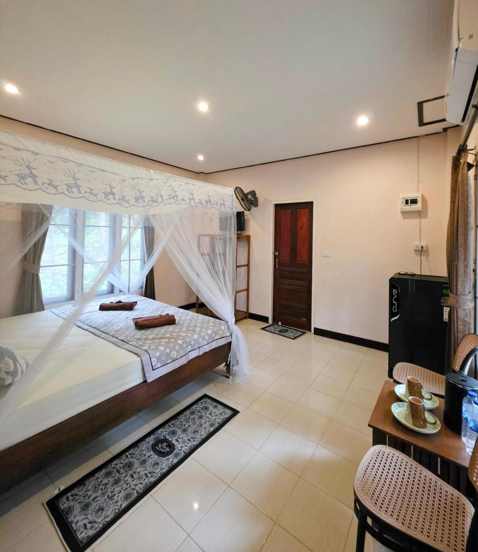 King Room with Garden View