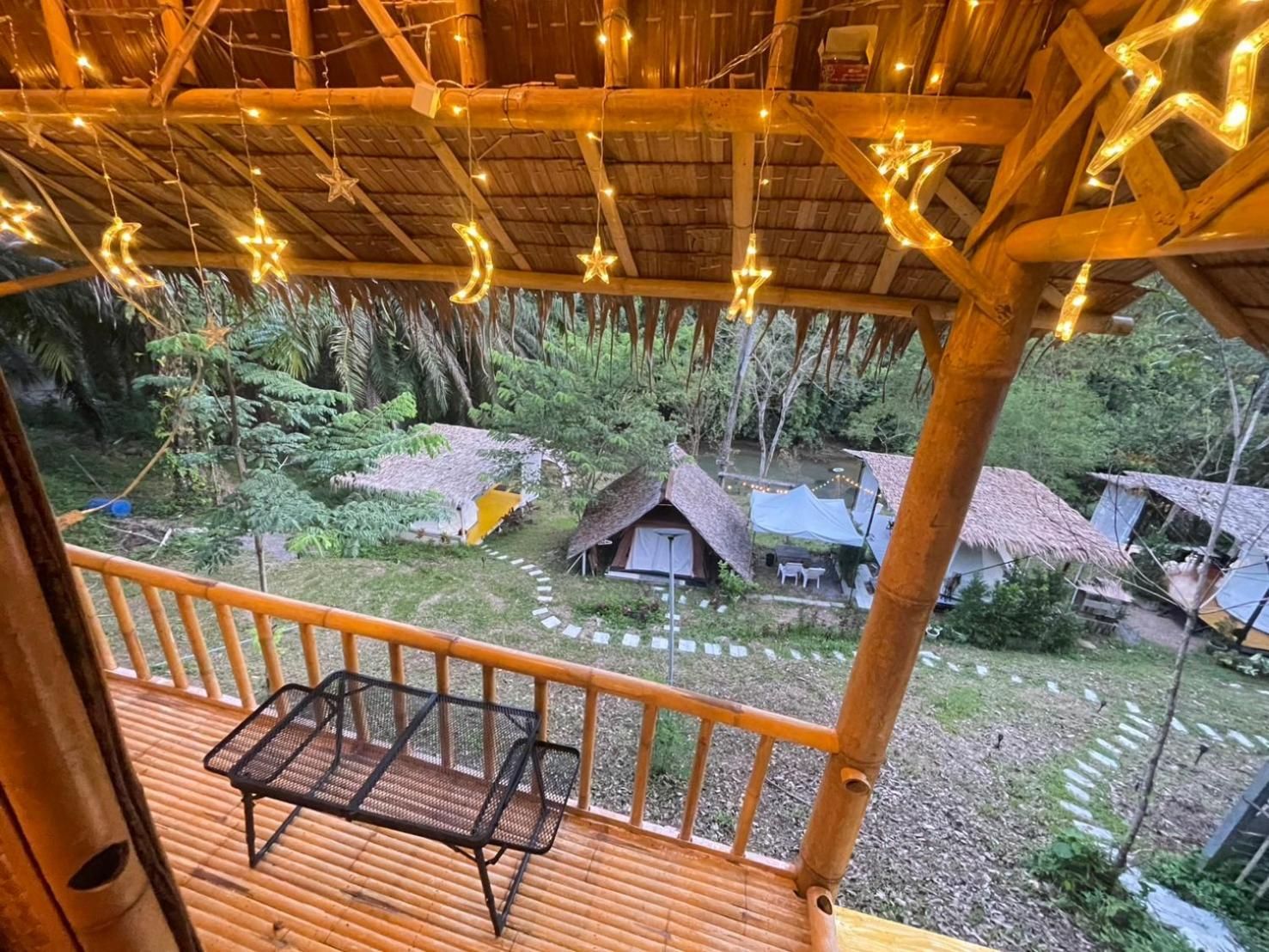 Bamboo Bungalow with AC Private Bathroom