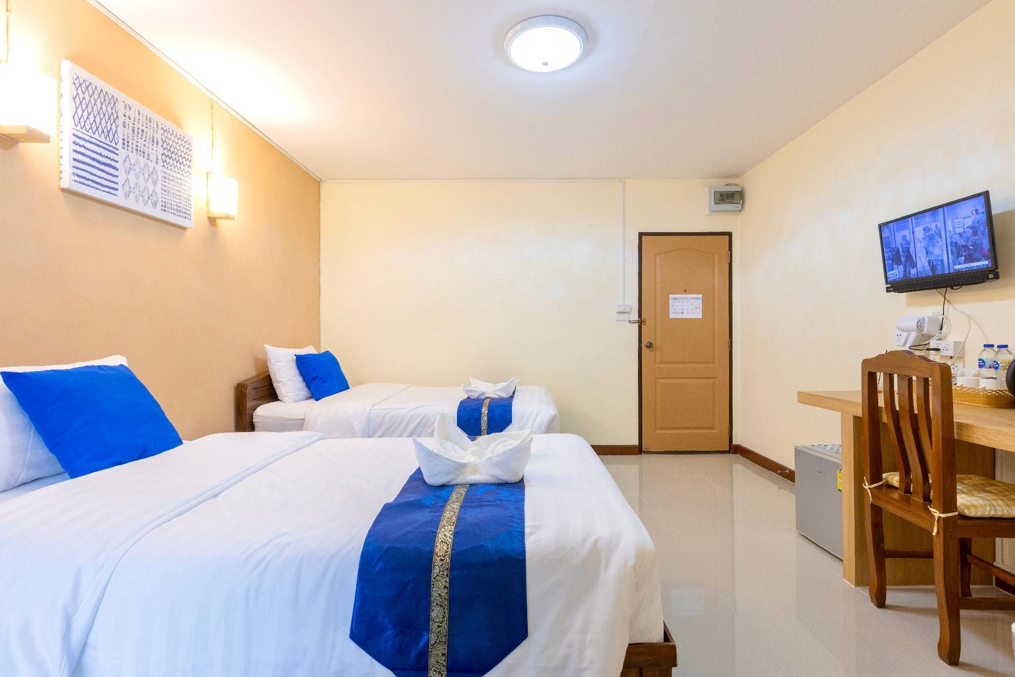 Standard Twin - 2 Single Beds