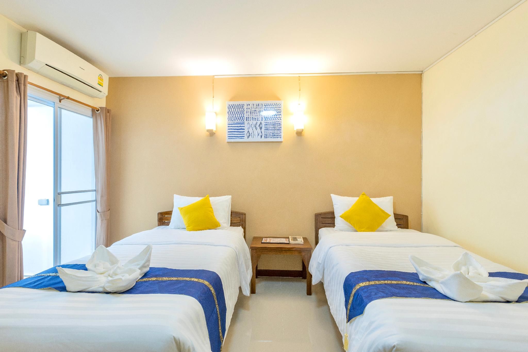 Standard Twin - 2 Single Beds