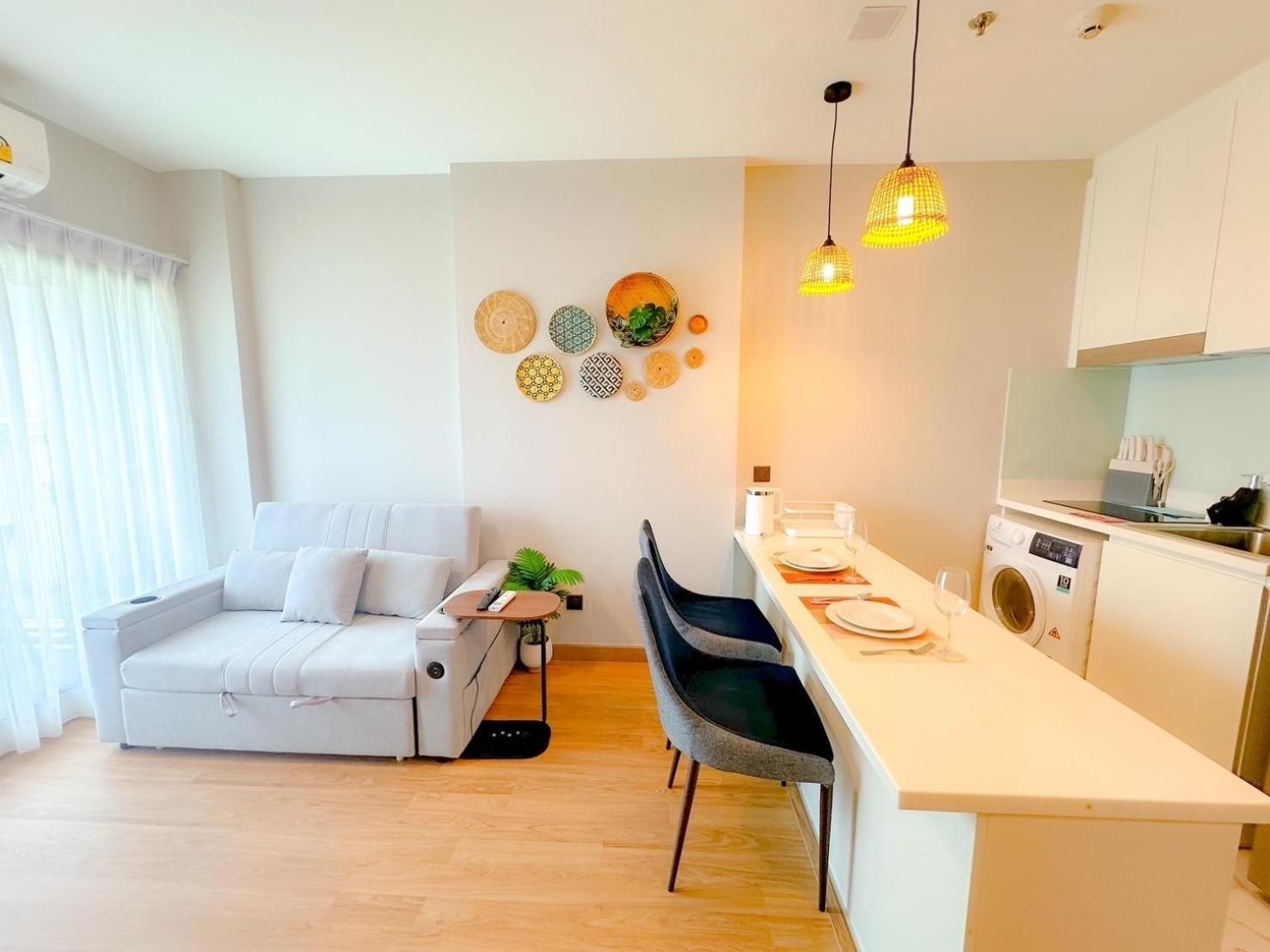 Apartment with Balcony