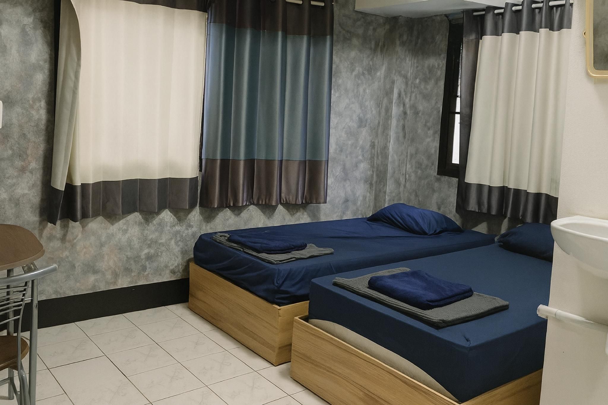 Standard Twin Room with Fan