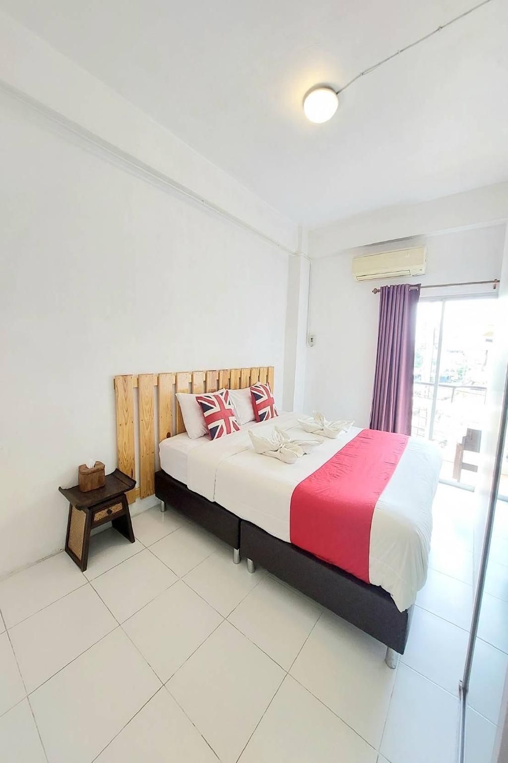 Superior Room with Balcony