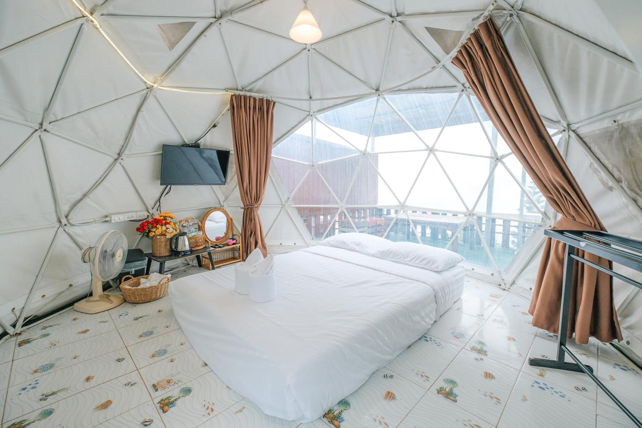 Double Room with Spa Bath