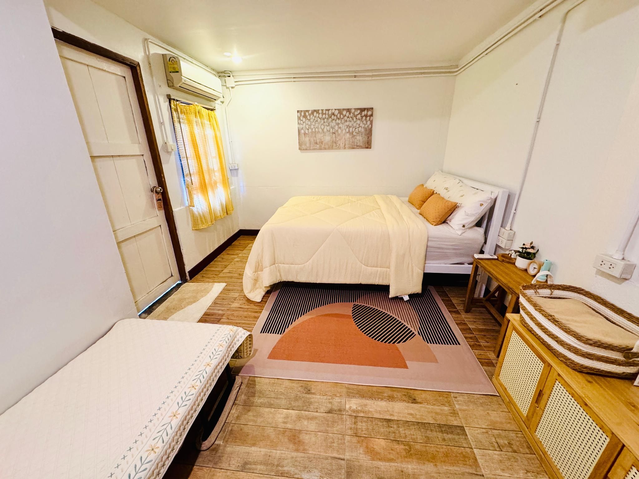 Queen Room