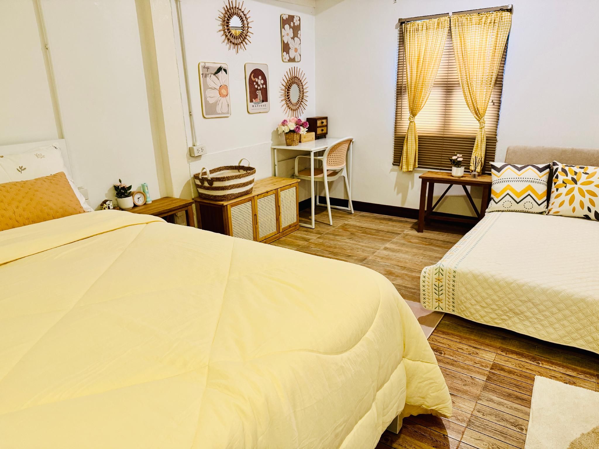 Queen Room
