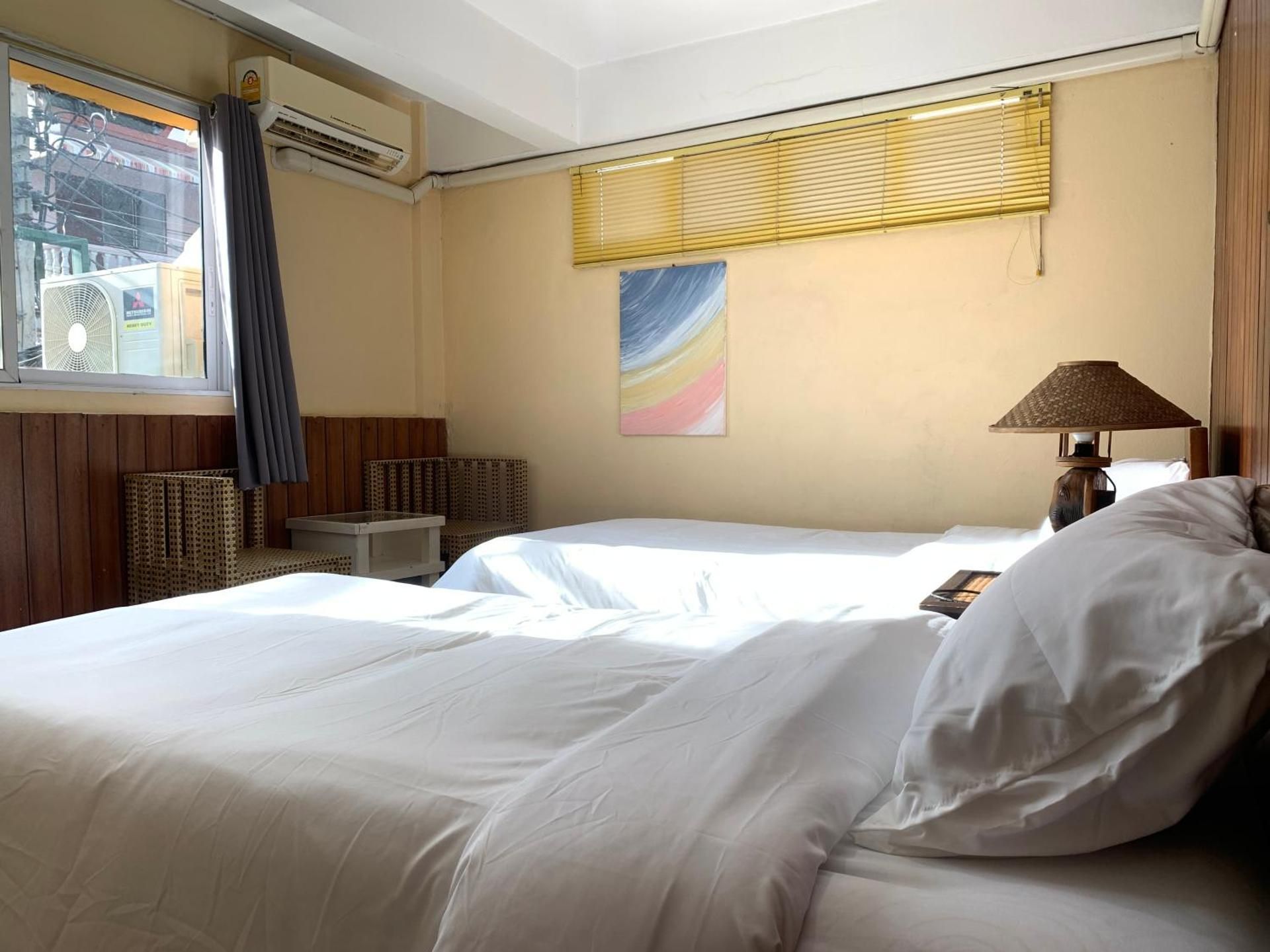 Economy Twin Room