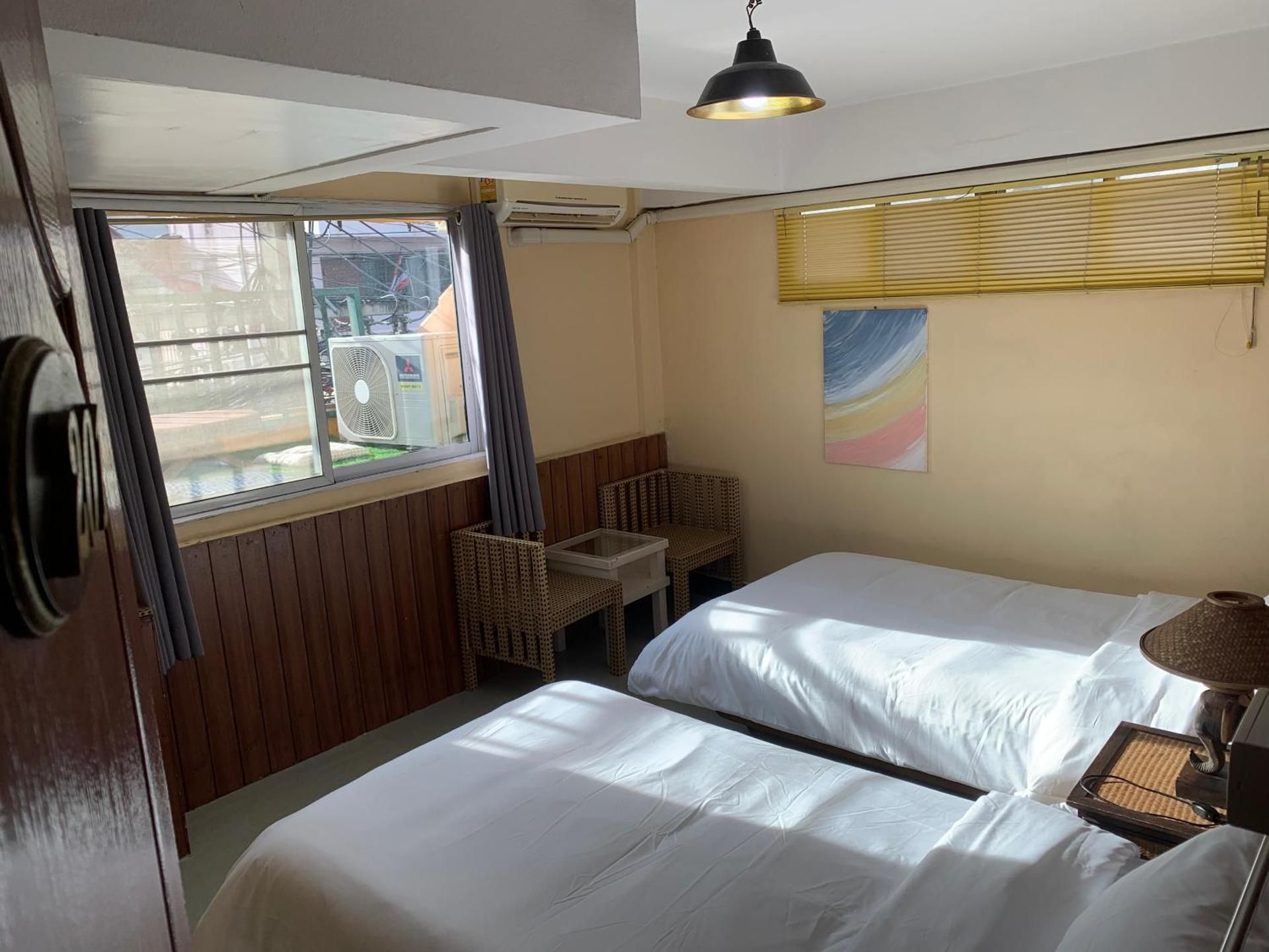 Economy Twin Room