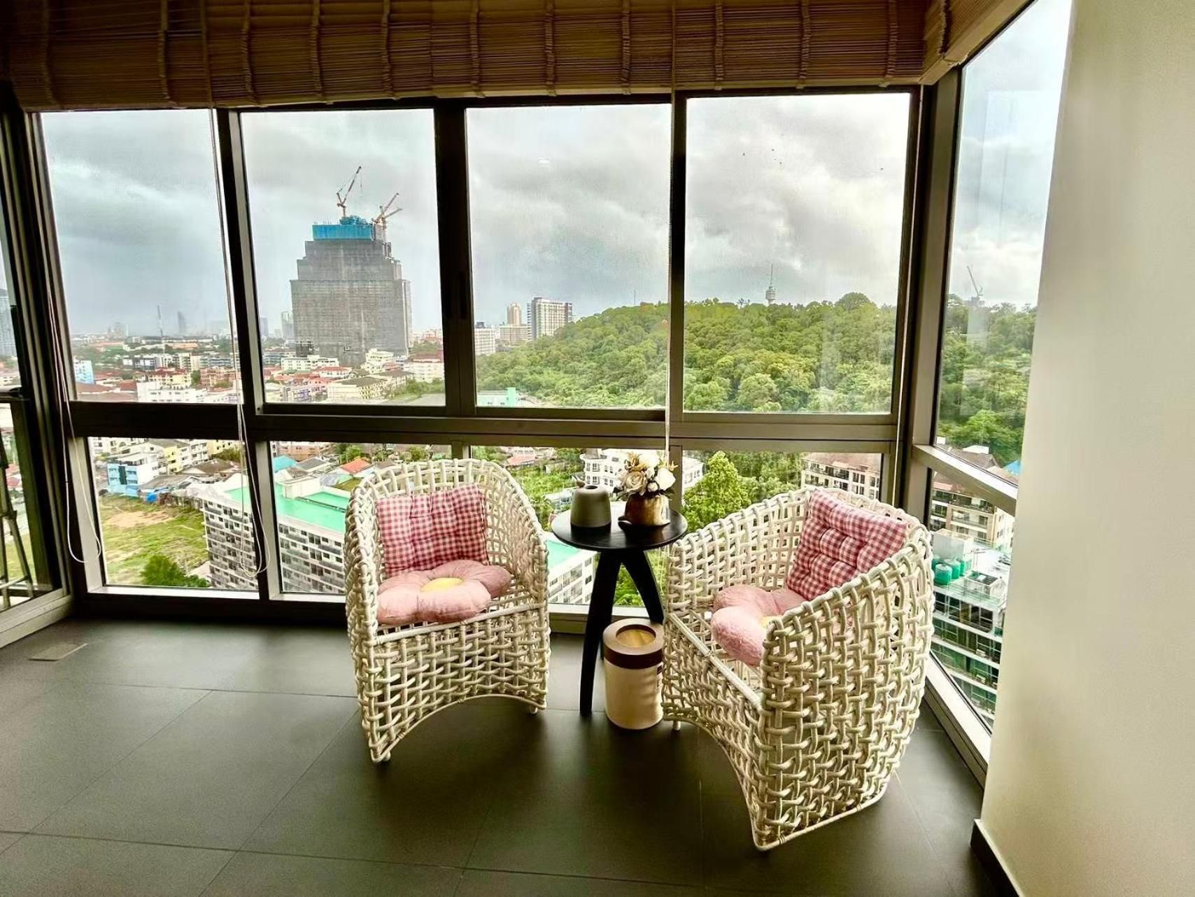 Three-Bedroom Premium Apartment
