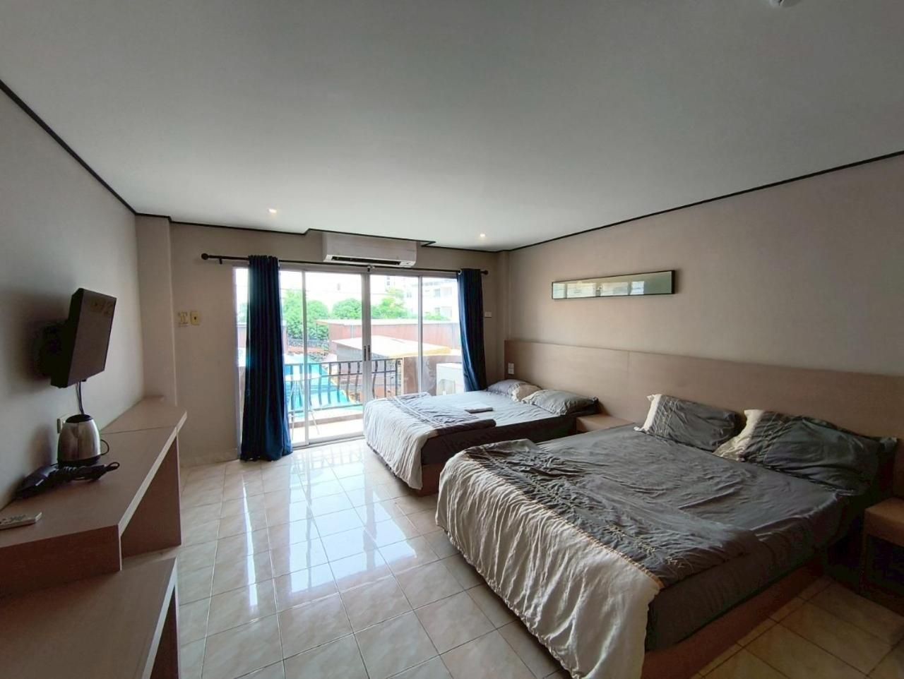 Twin Room with Balcony